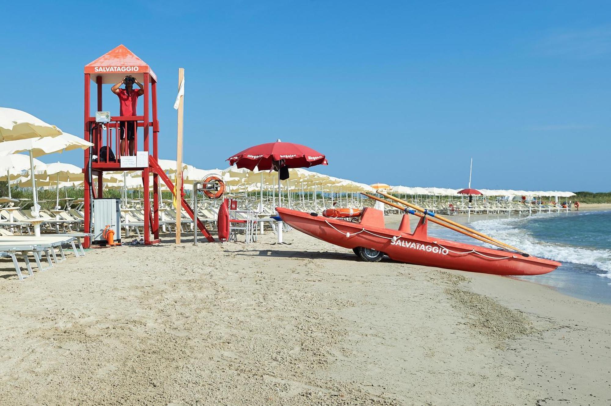 Riva Marina Resort - Cdshotels Каровиньо Экстерьер фото